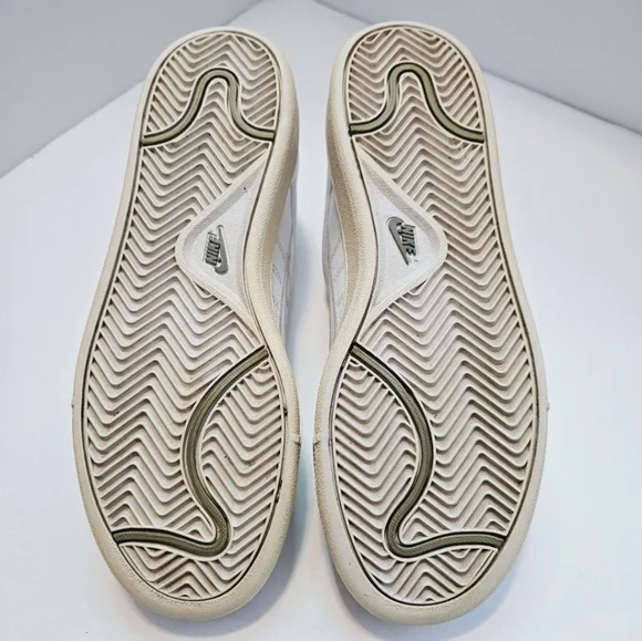 Nike Court Royale White Women's 315161-111 Sneakers/Shoes Size 8.5 - Picture 11 of 11
